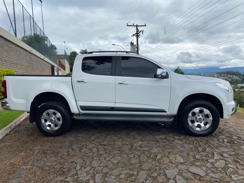 S10 2.8 4X2 CD 12V TURBO INTERCOOLER DIESEL 4P MANUAL - 2013 - CAMPO BOM