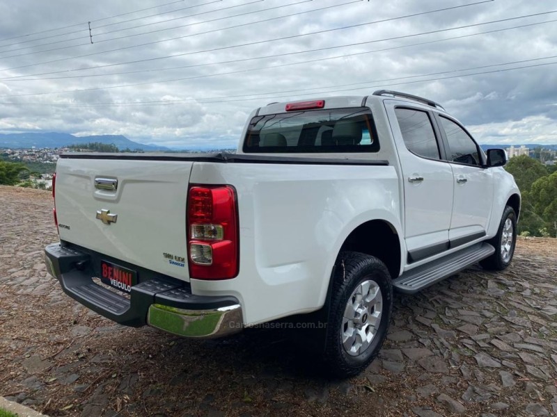 S10 2.8 4X2 CD 12V TURBO INTERCOOLER DIESEL 4P MANUAL - 2013 - CAMPO BOM