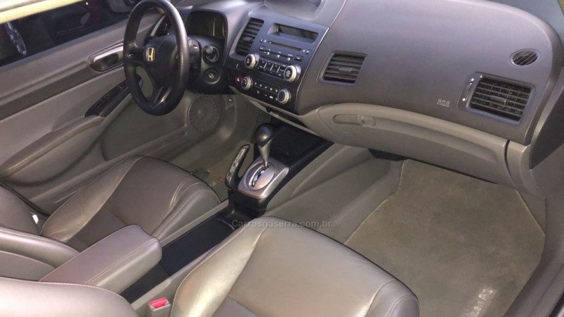 CIVIC 1.8 LXS 16V GASOLINA 4P AUTOMÁTICO - 2007 - FARROUPILHA