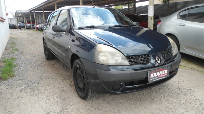 CLIO 1.0 EXPRESSION 16V GASOLINA 4P MANUAL - 2005 - CAXIAS DO SUL