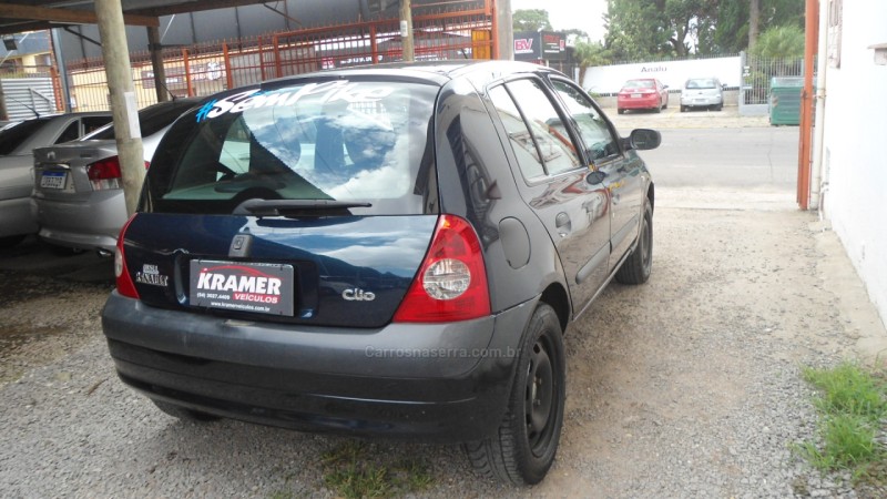 CLIO 1.0 EXPRESSION 16V GASOLINA 4P MANUAL - 2005 - CAXIAS DO SUL