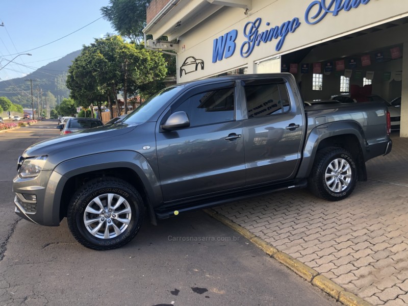 AMAROK 2.0 TRENDLINE 4X4 CD 16V TURBO INTERCOOLER DIESEL 4P AUTOMÁTICO