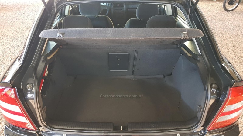ASTRA 2.0 MPFI ADVANTAGE 8V FLEX 4P MANUAL - 2011 - GARIBALDI