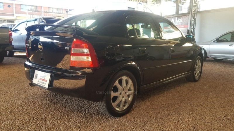 ASTRA 2.0 MPFI ADVANTAGE 8V FLEX 4P MANUAL - 2011 - GARIBALDI