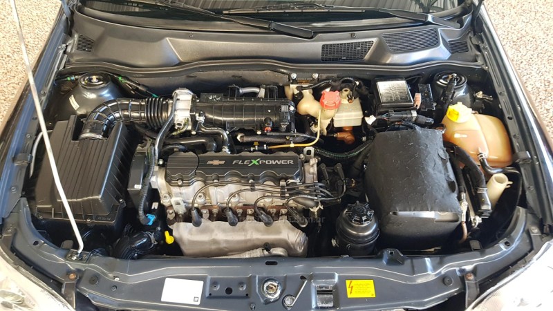 ASTRA 2.0 MPFI ADVANTAGE 8V FLEX 4P MANUAL - 2011 - GARIBALDI