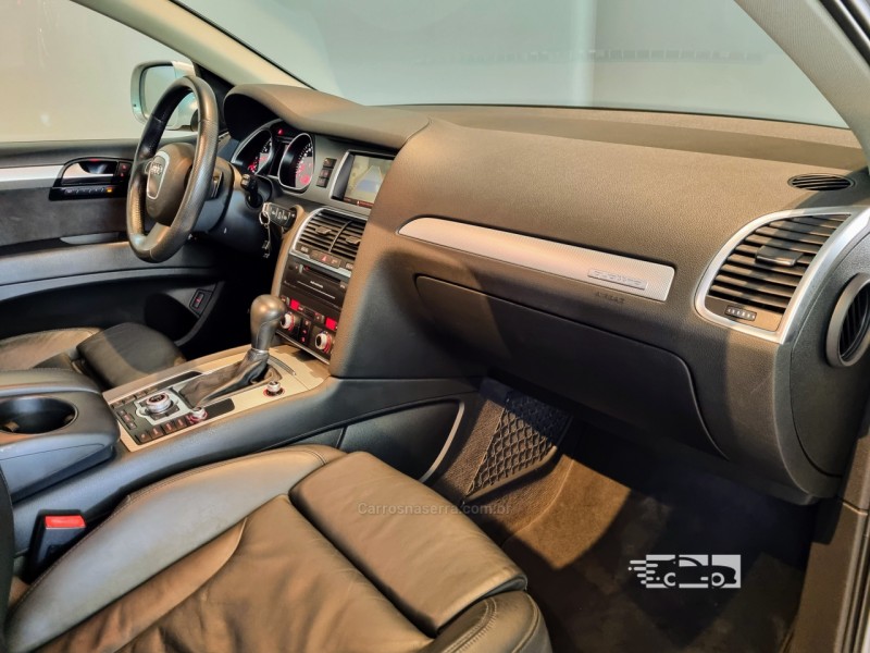 Q7 3.0 TFSI QUATTRO V6 24V GASOLINA 4P TIPTRONIC - 2011 - BENTO GONçALVES