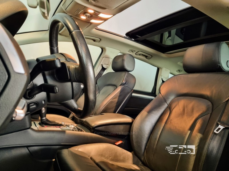 Q7 3.0 TFSI QUATTRO V6 24V GASOLINA 4P TIPTRONIC - 2011 - BENTO GONçALVES