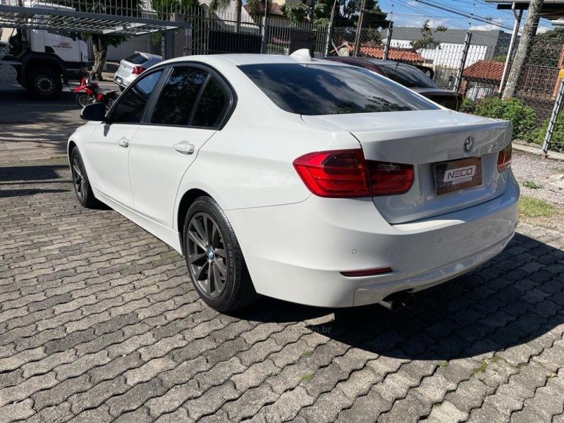 328I 2.5 TOP SEDAN GASOLINA 4P AUTOMÁTICO - 2013 - BENTO GONçALVES
