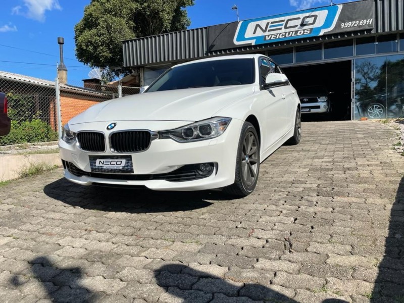 328I 2.5 TOP SEDAN GASOLINA 4P AUTOMÁTICO - 2013 - BENTO GONçALVES