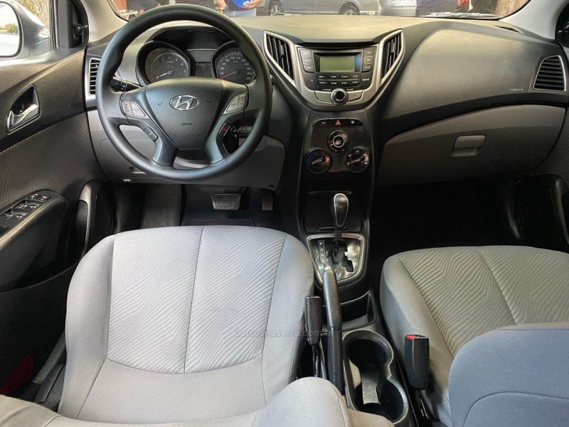 HB20S 1.6 PREMIUM 16V FLEX 4P AUTOMÁTICO - 2015 - PAROBé