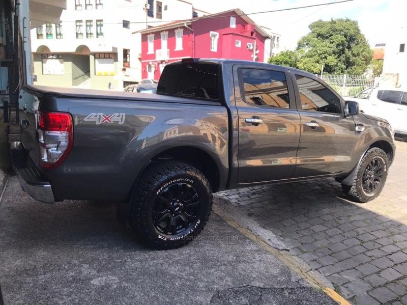 RANGER 3.2 XLT 4X4 CD 20V DIESEL 4P AUTOMÁTICO - 2019 - GARIBALDI