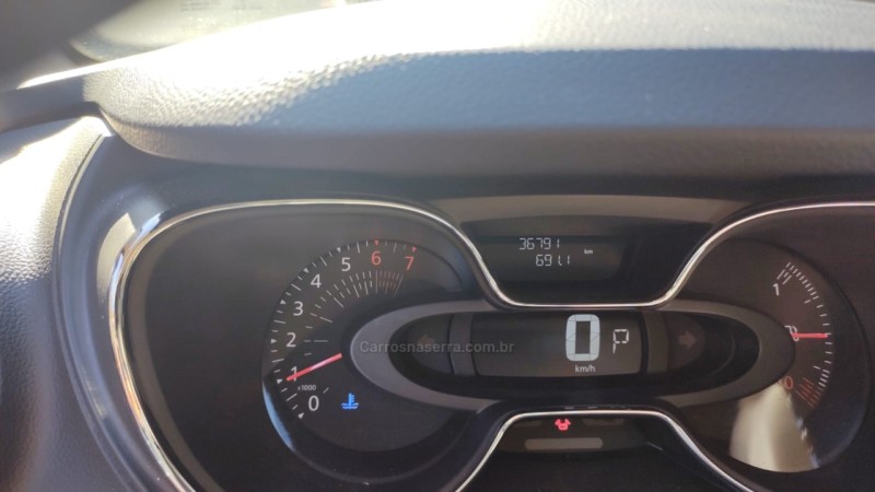 CAPTUR 1.6 16V FLEX INTENSE AUTOMÁTICO - 2019 - GRAMADO