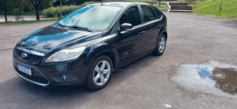focus 2.0 16v flex 4p automatico 2012 farroupilha