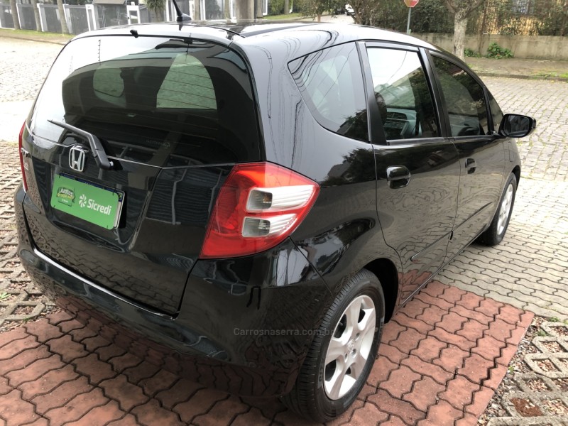 FIT 1.4 LX 8V FLEX 4P MANUAL - 2010 - CAXIAS DO SUL