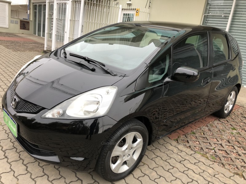 FIT 1.4 LX 8V FLEX 4P MANUAL - 2010 - CAXIAS DO SUL