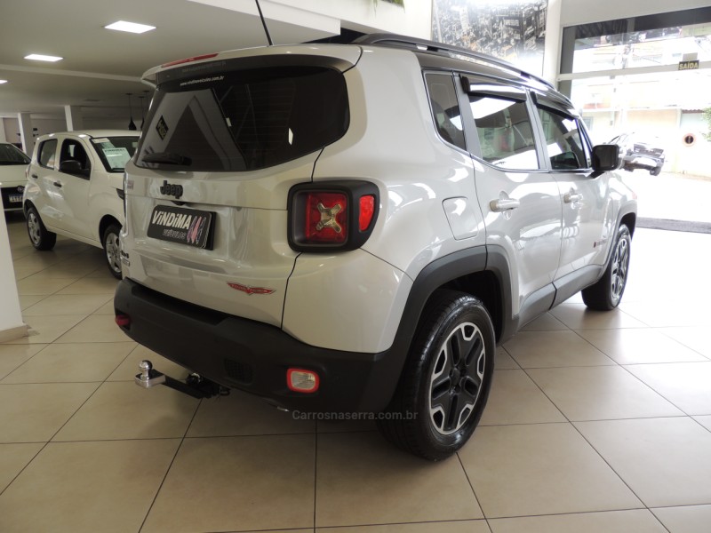 RENEGADE 2.0 16V TURBO DIESEL TRAILHAWK 4P 4X4 AUTOMÁTICO - 2016 - FLORES DA CUNHA