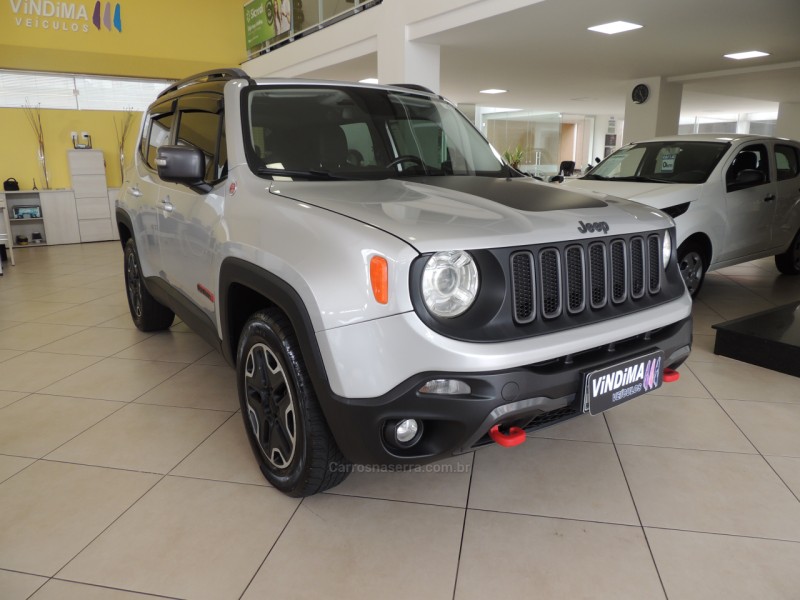RENEGADE 2.0 16V TURBO DIESEL TRAILHAWK 4P 4X4 AUTOMÁTICO - 2016 - FLORES DA CUNHA