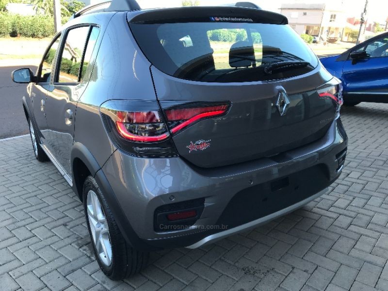 SANDERO 1.6 STEPWAY ZEN 16V FLEX 4P MANUAL - 2022 - TEUTôNIA