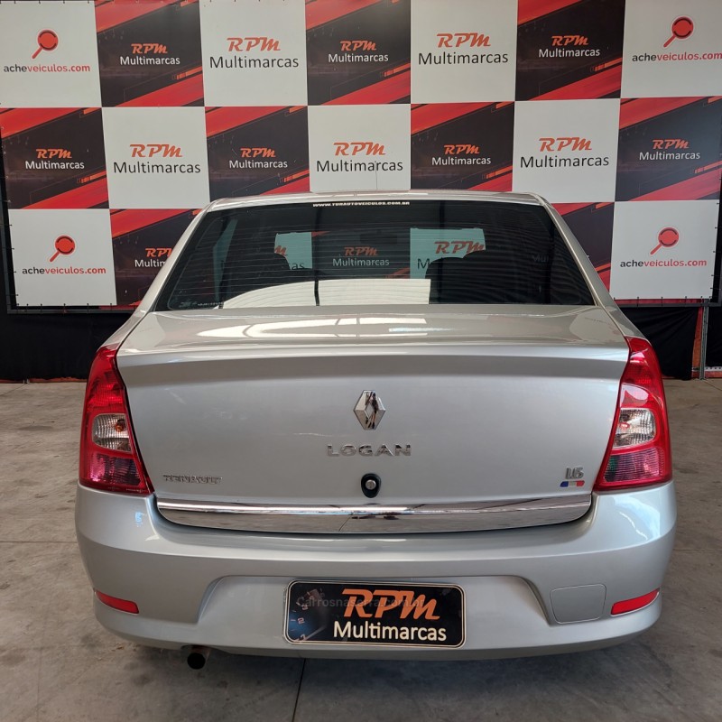 LOGAN 1.6 EXPRESSION 8V FLEX 4P MANUAL - 2013 - SãO SEBASTIãO DO CAí