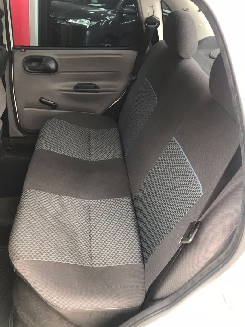 CLASSIC 1.0 MPFI VHCE 8V FLEX 4P MANUAL - 2013 - VACARIA