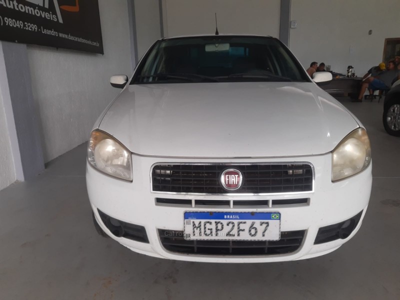 SIENA 1.0 MPI ELX 8V FLEX 4P MANUAL - 2010 - BOM PRINCíPIO