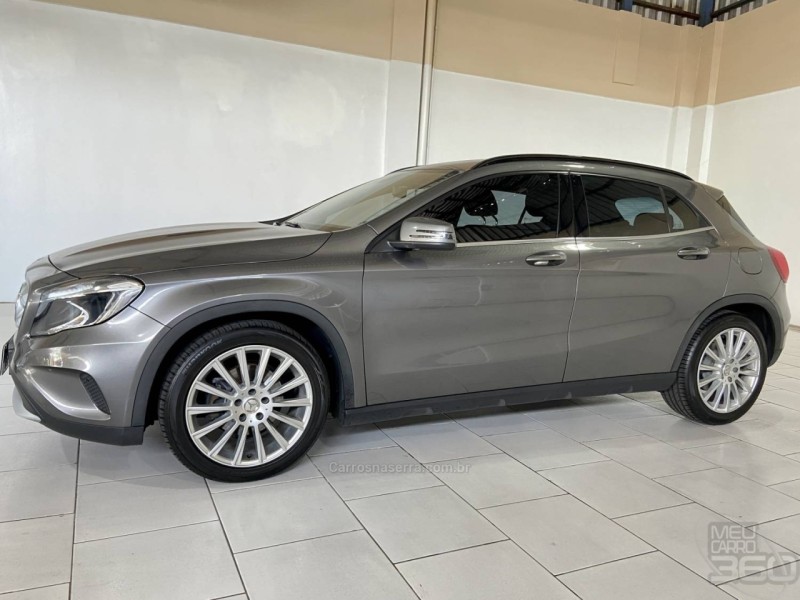 GLA 200 1.6 CGI ADVANCE 16V TURBO FLEX 4P AUTOMÁTICO - 2015 - ESTâNCIA VELHA