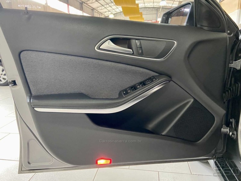 GLA 200 1.6 CGI ADVANCE 16V TURBO FLEX 4P AUTOMÁTICO - 2015 - ESTâNCIA VELHA