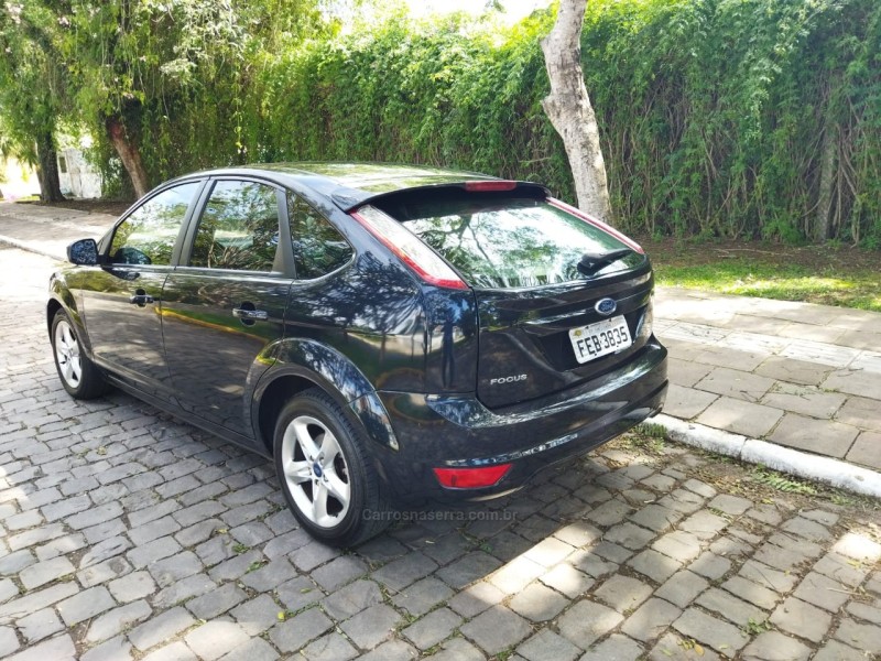 FOCUS 1.6 S 16V FLEX 4P MANUAL - 2013 - FARROUPILHA