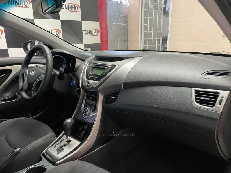 ELANTRA 1.8 GLS 16V FLEX AUTOMÁTICO - 2013 - NOVO HAMBURGO