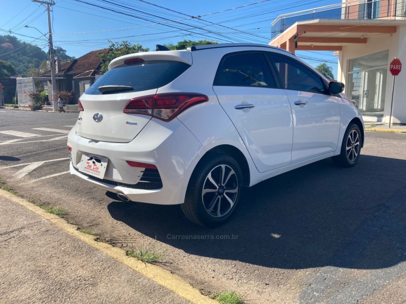 HB20 1.6 R SPEC 16V FLEX 4P AUTOMÁTICO - 2016 - SãO SEBASTIãO DO CAí