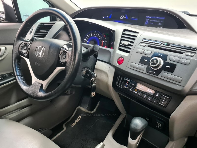 CIVIC 1.8 LXS 16V FLEX 4P AUTOMÁTICO - 2014 - SANTA CRUZ DO SUL
