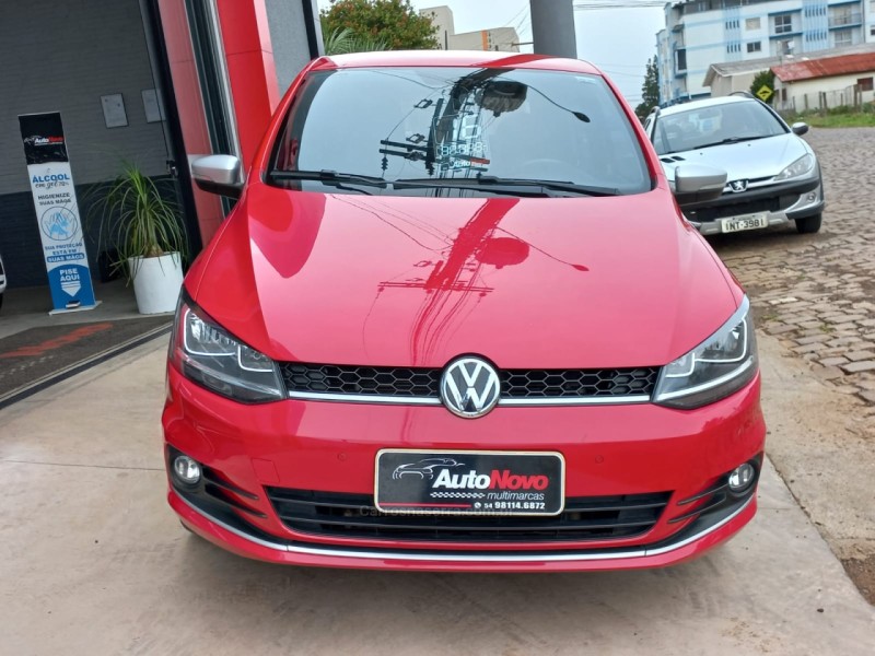 FOX 1.6 MI ROCK IN RIO 8V FLEX 4P MANUAL - 2016 - VACARIA