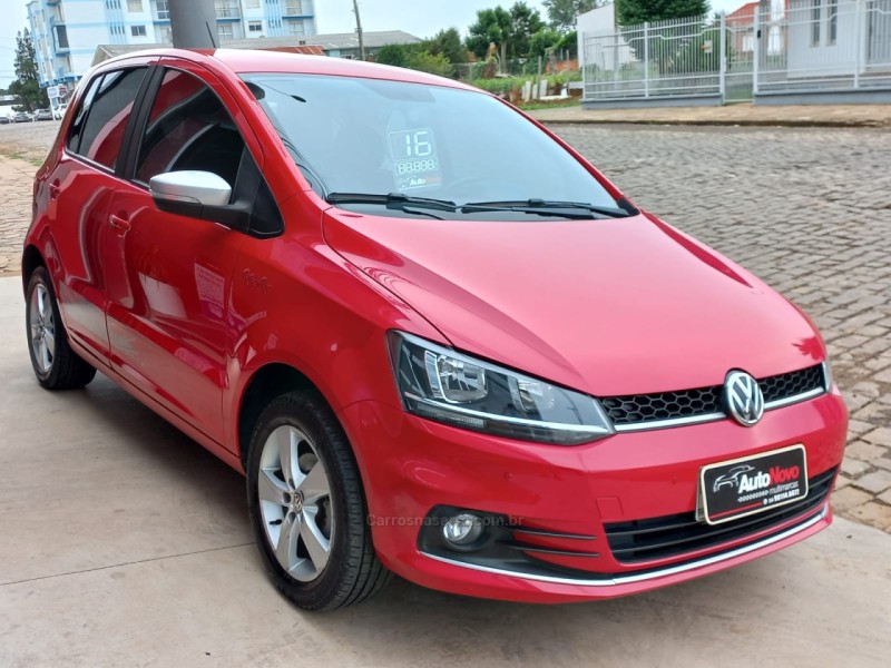 FOX 1.6 MI ROCK IN RIO 8V FLEX 4P MANUAL - 2016 - VACARIA