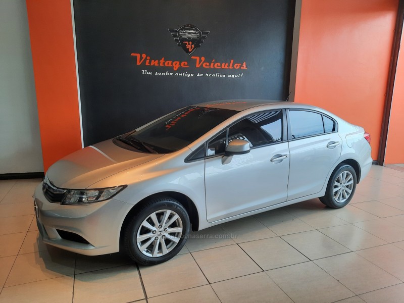 CIVIC 1.8 LXS 16V FLEX 4P MANUAL - 2014 - CAXIAS DO SUL