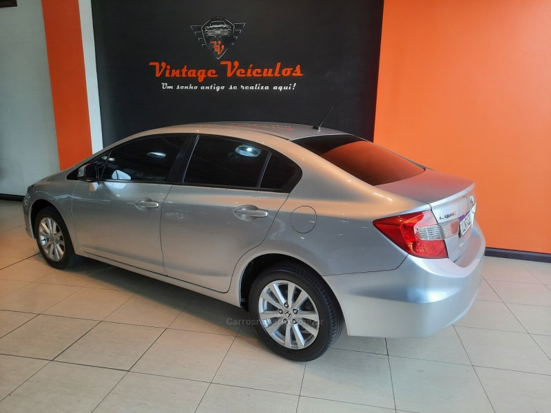 CIVIC 1.8 LXS 16V FLEX 4P MANUAL - 2014 - CAXIAS DO SUL