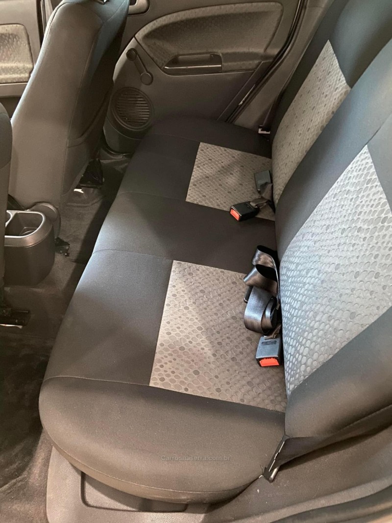 FIESTA 1.6 ROCAM SE 8V FLEX 4P MANUAL - 2014 - IGREJINHA