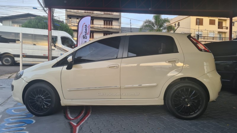 PUNTO 1.8 SPORTING 16V FLEX 4P AUTOMATIZADO - 2014 - CAXIAS DO SUL