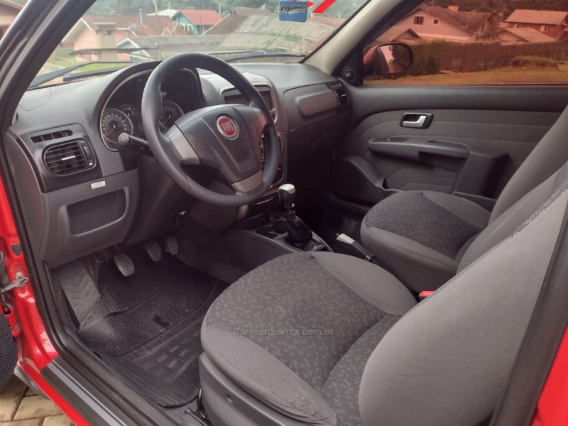STRADA 1.6 MPI TREKKING CD 16V FLEX 2P MANUAL - 2013 - CANELA