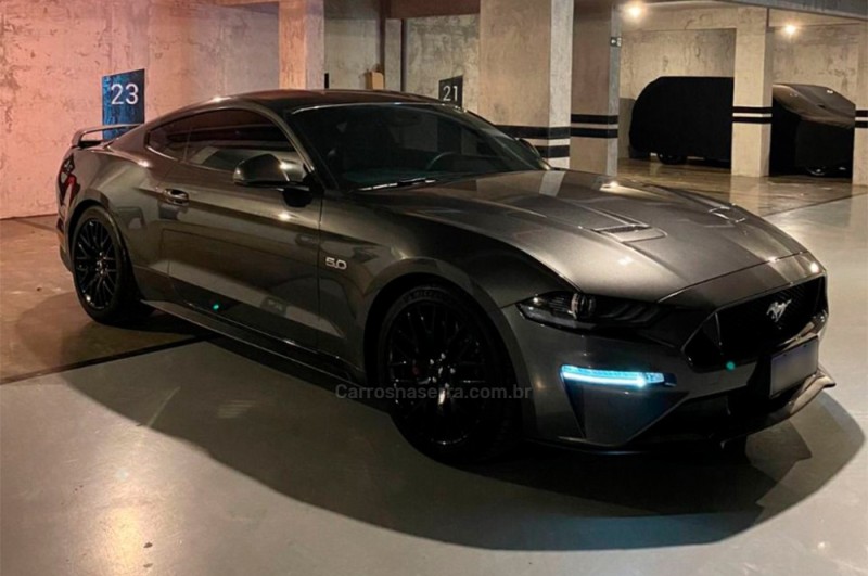 mustang 5.0 gt premium coupe v8 32v gasolina 2p automatico 2018 bento goncalves