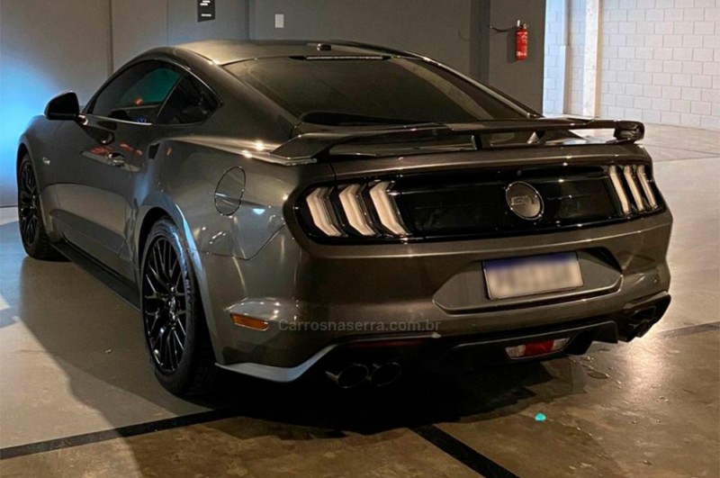 MUSTANG 5.0 GT PREMIUM COUPÉ V8 32V GASOLINA 2P AUTOMÁTICO - 2018 - BENTO GONçALVES