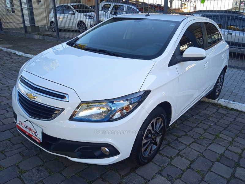 ONIX 1.4 MPFI LTZ 8V FLEX 4P MANUAL - 2016 - CAXIAS DO SUL