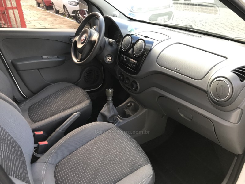 PALIO 1.0 MPI ATTRACTIVE ITÁLIA 8V FLEX 4P MANUAL - 2013 - FARROUPILHA