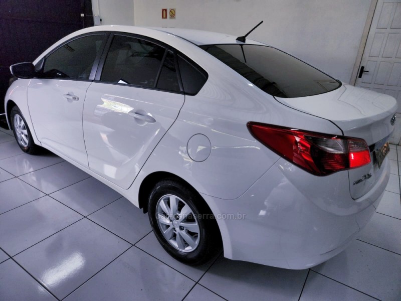 HB20S 1.6 COMFORT PLUS 16V FLEX 4P AUTOMÁTICO - 2015 - CAMPO BOM