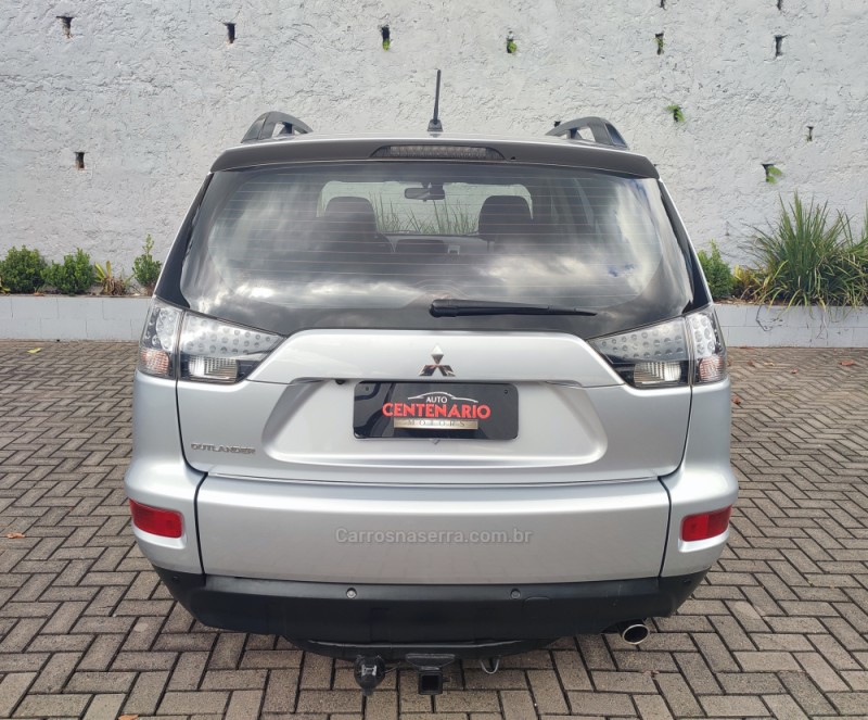 OUTLANDER 2.0 16V GASOLINA 4P AUTOMÁTICO - 2013 - SAPIRANGA