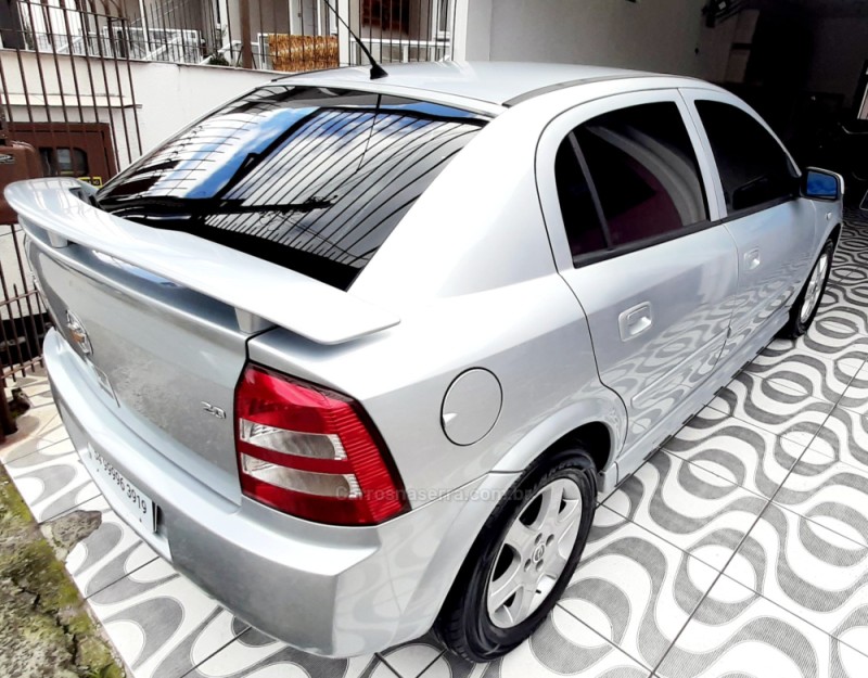 ASTRA 2.0 MPFI 8V FLEX 4P MANUAL - 2011 - CAXIAS DO SUL