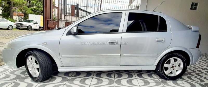 ASTRA 2.0 MPFI 8V FLEX 4P MANUAL - 2011 - CAXIAS DO SUL