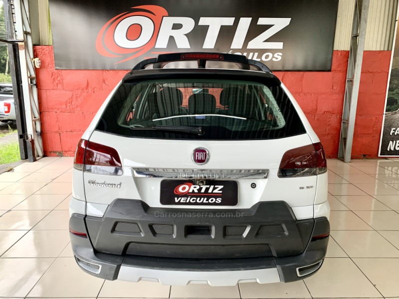 PALIO 1.8 MPI ADVENTURE WEEKEND 16V FLEX 4P MANUAL - 2015 - CAXIAS DO SUL