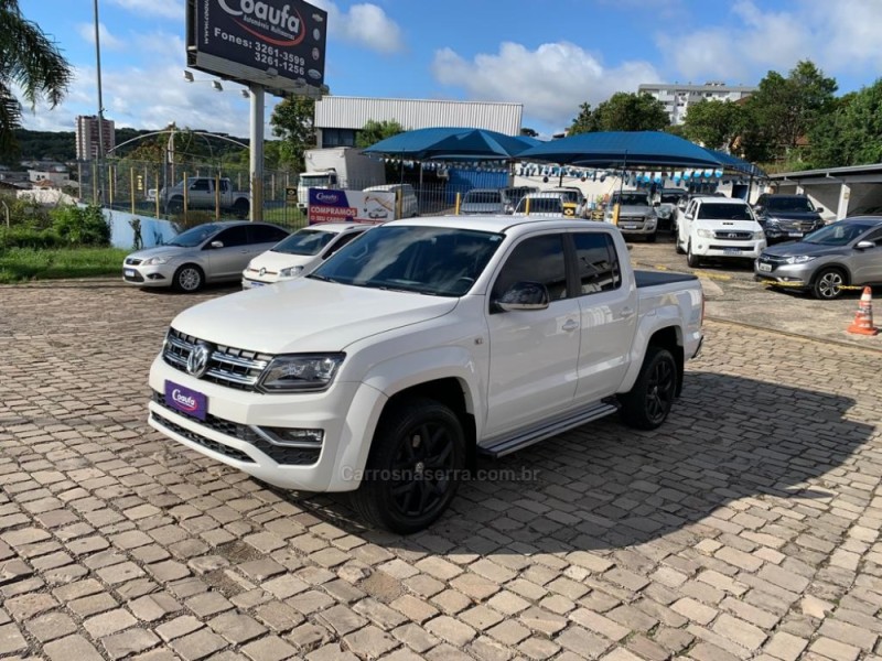 AMAROK 3.0 V6 TDI HIGHLINE CD DIESEL 4MOTION AUTOMÁTICO - 2019 - FARROUPILHA