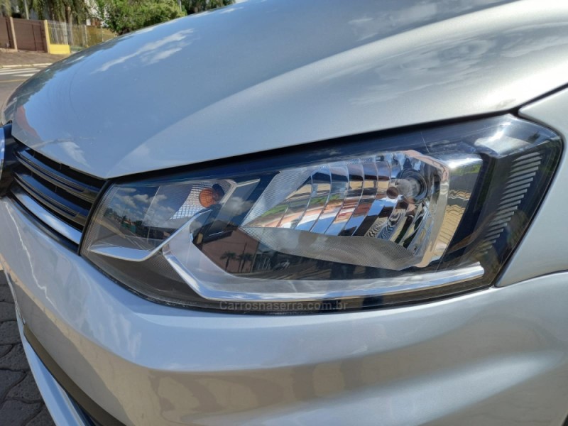 VOYAGE 1.6 MI COMFORTLINE 8V FLEX 4P MANUAL - 2017 - SãO SEBASTIãO DO CAí