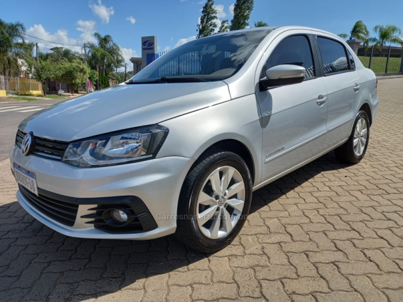 VOYAGE 1.6 MI COMFORTLINE 8V FLEX 4P MANUAL - 2017 - SãO SEBASTIãO DO CAí
